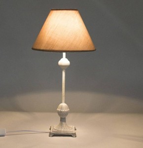 lampe de table rosabelle taupe en métal