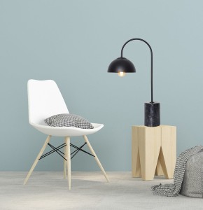 lampe à poser marble en métal noir et marbre