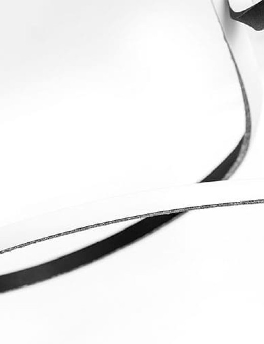 Plafonnier design LED WONDERFUL en métal noir mat