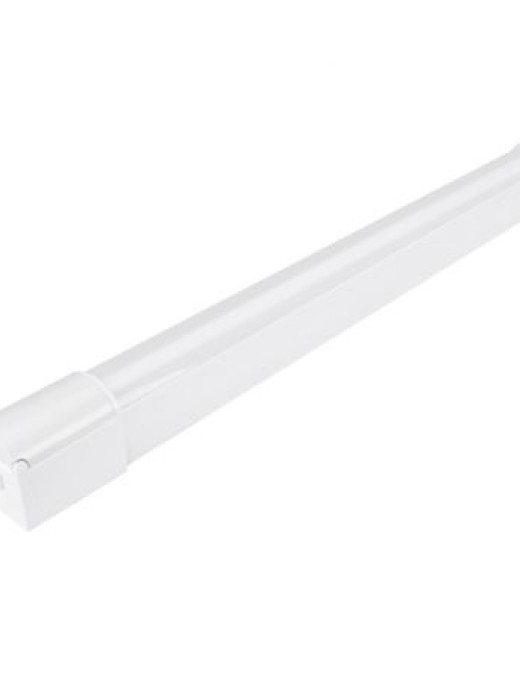 REGLETTE LED SDB AVEC PRISE RE0552