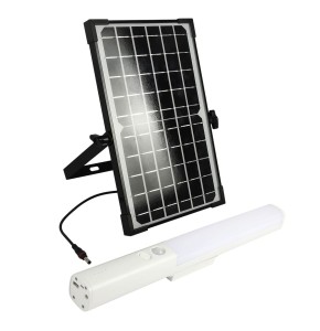 réglette solaire avec panneau